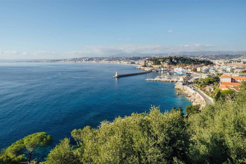 Appartement 2 Chambres Refait A Neuf, Climatise, A 2 Min De La Mer Nice Exteriör bild